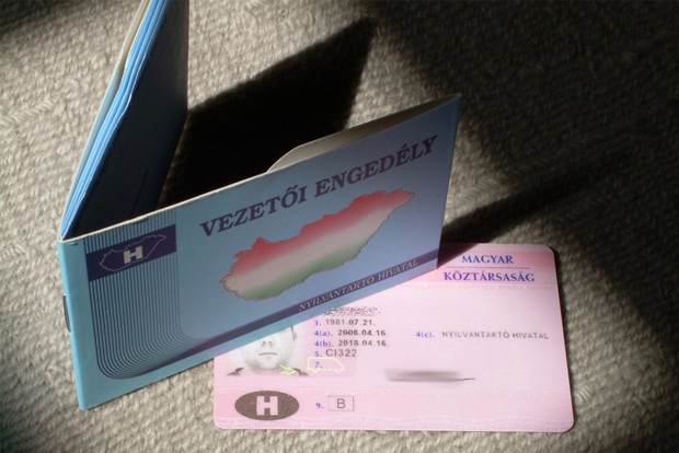 Elvesztett egy évet az új jogsijával? Itt a magyarázat!