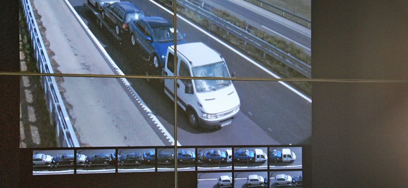 Ezért nem tud meglépni az díjfizető kamerák elől – megnéztük élőben