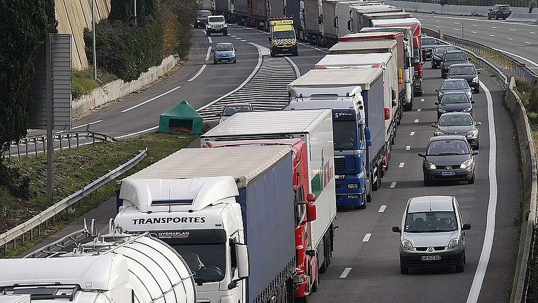 Meghajolt a kormány az Európai Bíróság ítélete előtt
