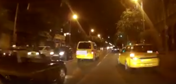 Az Üllőin kifelé menet már a BMW sem tetszett, de a taxis feltette a pontot…