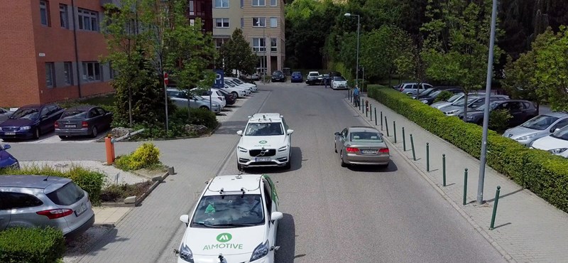 Fotó: Megjöttek az önvezető autók Budapestre