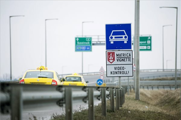A pótdíj 15 ezer, tőlem 60-at követelnek