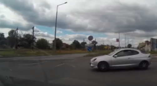Autós szempontból ritka elátkozott egy Kőbányai kereszteződés ez is! (VIDEÓ)