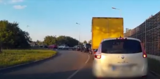 Vannak lámpák melyeket átprogramoztatnátok???