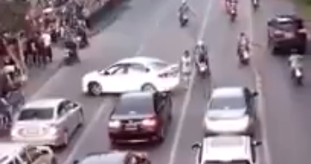 VIDEÓ: Budapesten ilyet szerencsére még nem láttunk.
