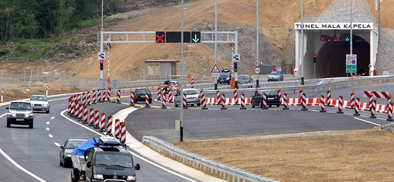 Közel 20 ezer forint egy Zadar oda-vissza autópályadíj, mégis teljes csődben a horvát autópályák