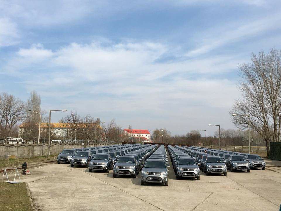 250 darab Suzuki Vitarával modernizálta flottáját a Magyar Honvédség