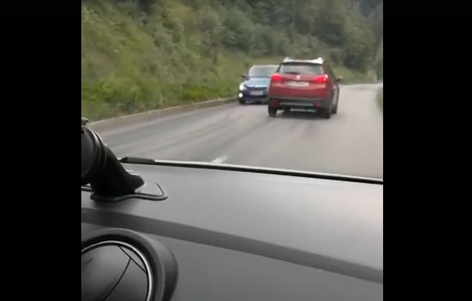 VIDEÓ: Óriási szerencséje volt. MINDENKINEK. Állítólag leesett a vércukra