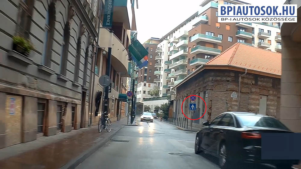 VIDEÓ: Integetett neki olvasónk. Lett volna lehetősége korrigálni, de lesz@rta