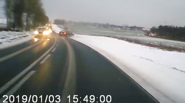 Videó – A sebességet az útviszonyoknak megfelelően kell megválasztani – mondja a nagykönyv