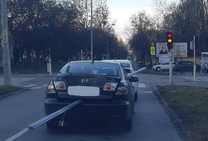A szállító: Megoldotta a Mazda sofőrje