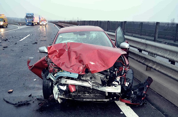 A húga temetéséről jött az M5-ös autópályán balesetet okozó férfi – A neje meghalt a szerencsétlenségben