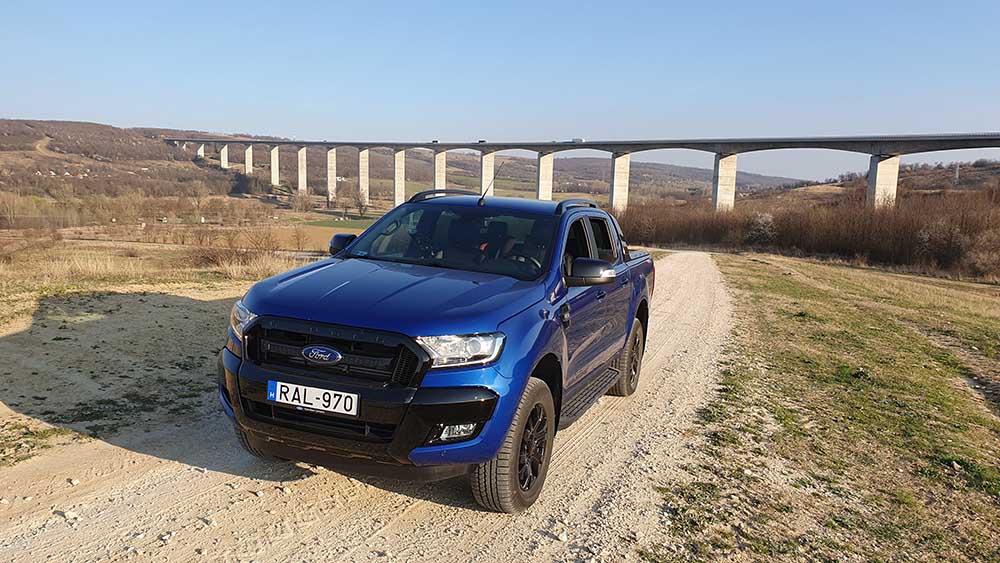 Ford Ranger Wildtrak – Pickup, akár öltönyösöknek is