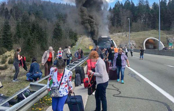 Magyarokat szállító busz égett ki Horvátországban