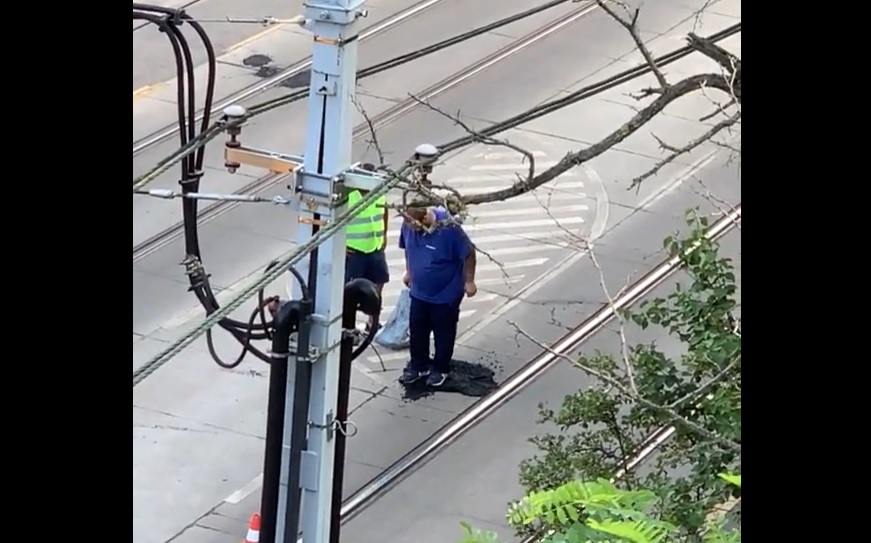 VIDEÓ: Kátyúzás 2019-ben, Budapesten