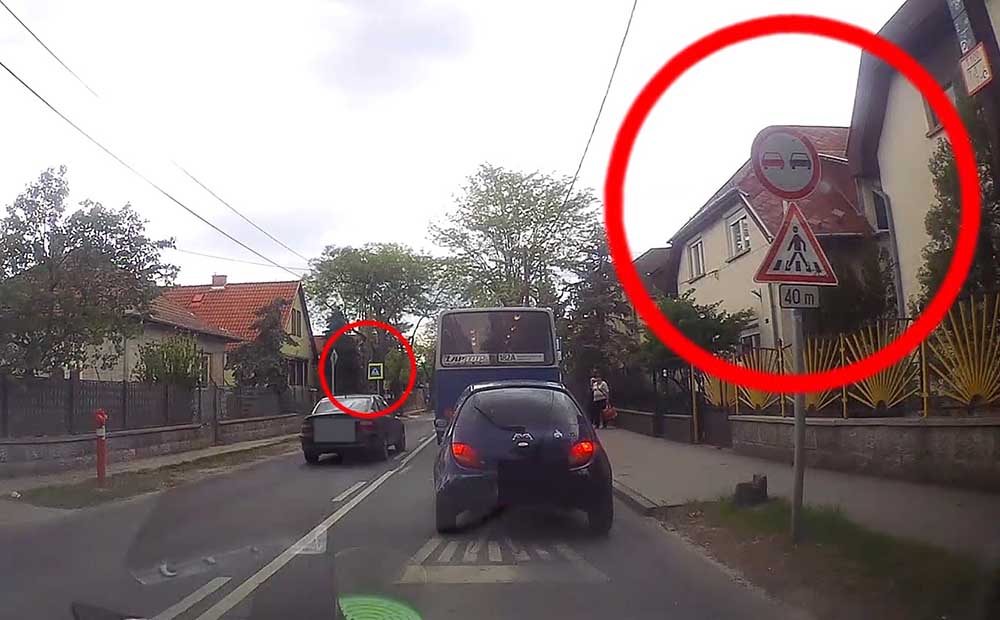 VIDEÓ: Ennél veszélyesebb előzést nehéz elképzelni városban