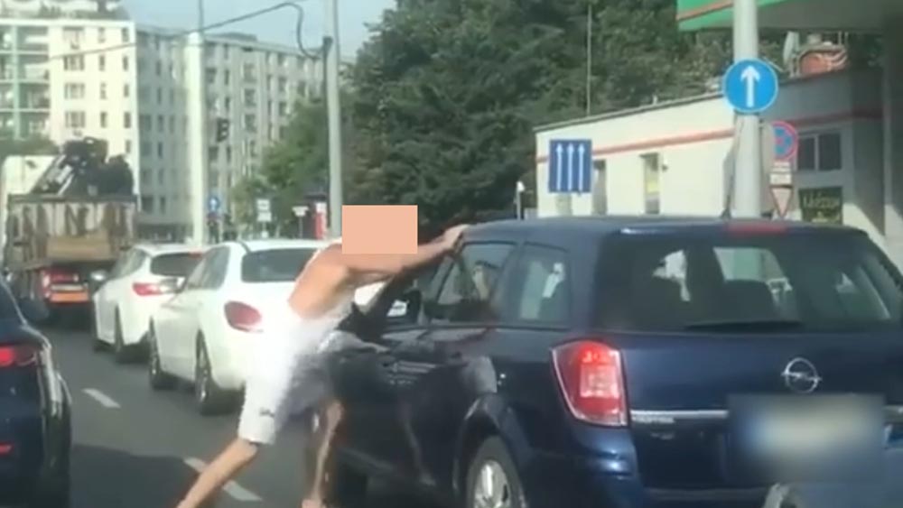 VIDEÓ: Egy különleges, „idegállapotba” került „Úrról” kering a Neten egy felvétel