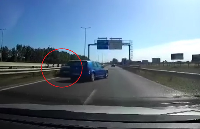 VIDEÓ: Döbbenet, hogy ide, szemből be tudott keveredni