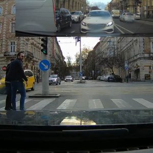 Videó a közönyről és arról a BMW-ből kiszálló emberről, aki megtette amit kell