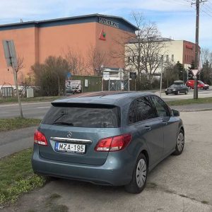 Ugye, hogy van ismerősöd, aki szerint az övet jobb nem bekötni?