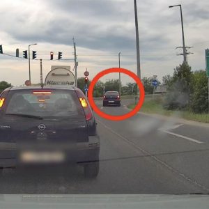 VIDEÓ: Nem volt kihalt a terep a szemétégetőnél, amikor ezt meg merte tenni a tahó Polós
