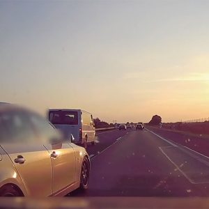VIDEÓ: Hidd el, ezek a visszataszító figurák papolnak a leghangosabban a jobbra tartásról