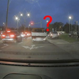 VIDEÓ: Hosszú gondolkodás után járda, majd a jutalom. Az értékes másodpercek…