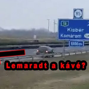 VIDEÓ: Talán kiment volna pihenni – A pihenőből kamerázták, ahogy tolatni kezdett az M1-esen