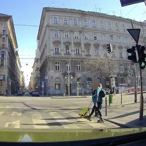 VIDEÓ: Az ütő megállt bennünk. Ezt nem lehet kivédeni, ha „relatív” gyorshajtasz