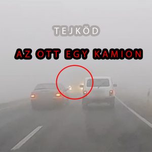 Döbbenetes felvétel: Tejködben előzött a Fiat sofőrje, szemből megjelent a kamion