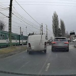 VIDEÓ: Figyeld már megint az audist, hogy mit művel….