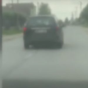Totál készen volt, még a nyála is folyt a megállított autósnak