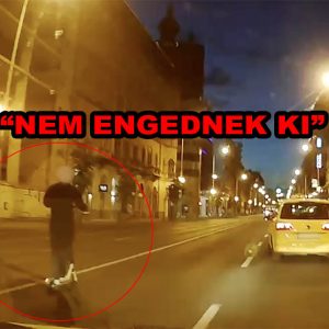 VIDEÓ: Bajba került a rolleres a Rákóczi úton. Nagy volt a bizonytalanság