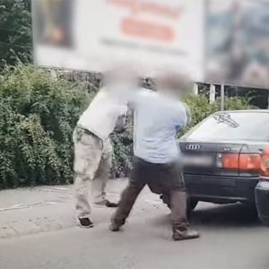 VIDEÓ: Összeverekedett két autós Zuglóban