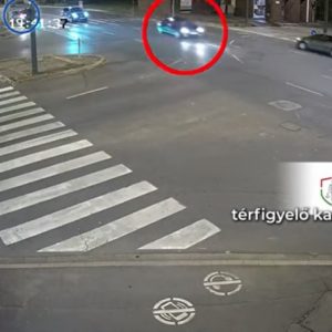 VIDEÓ: Rendőrök elől menekült egy 16 éves, vezetéstől többbszörösen eltiltott fiatal