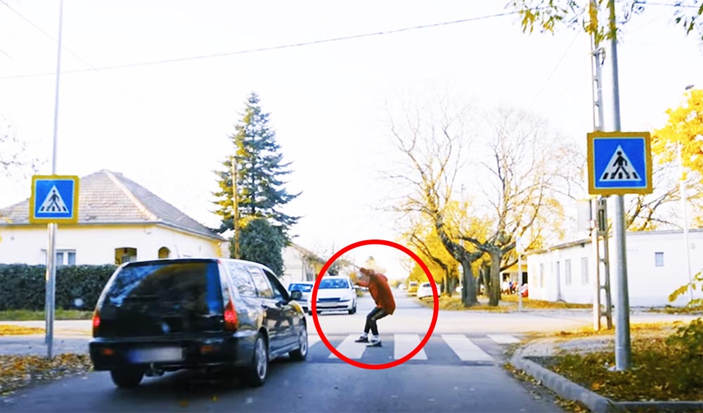 VIDEÓ: „Minek satuznál nyolcvannál???”