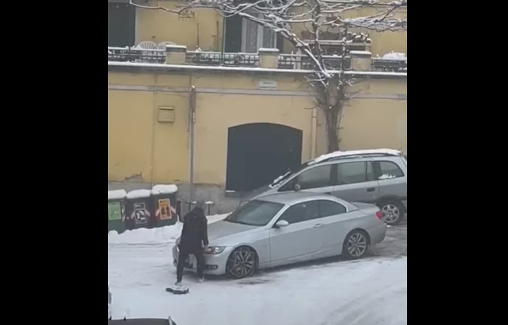 Hasznos találmány a hólánc, de nem árt, ha tudod használni is – Ők nem tudták