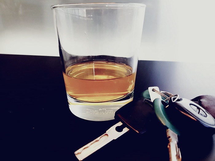 A hétvégi bulikból alkoholos állapotban volán mögé ülő járművezetők kiszűrése érdekében akcióztak a rendőrök