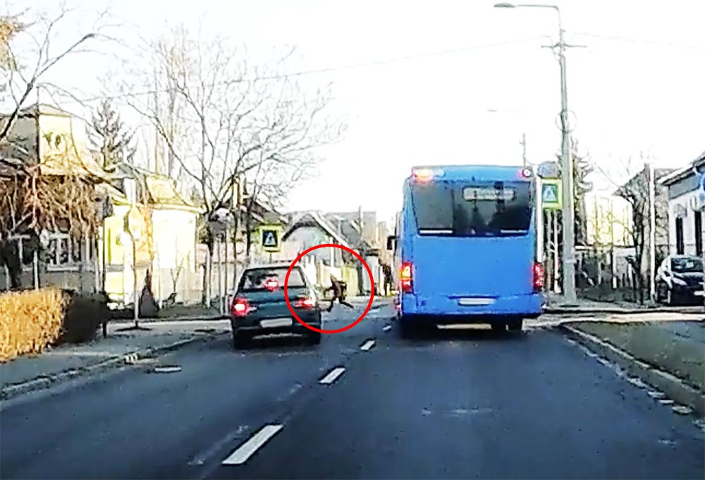 Akkora hiány van buszsofőrből, hogy bruttó 850 ezer, vagy akár afeletti fizetést is adnak