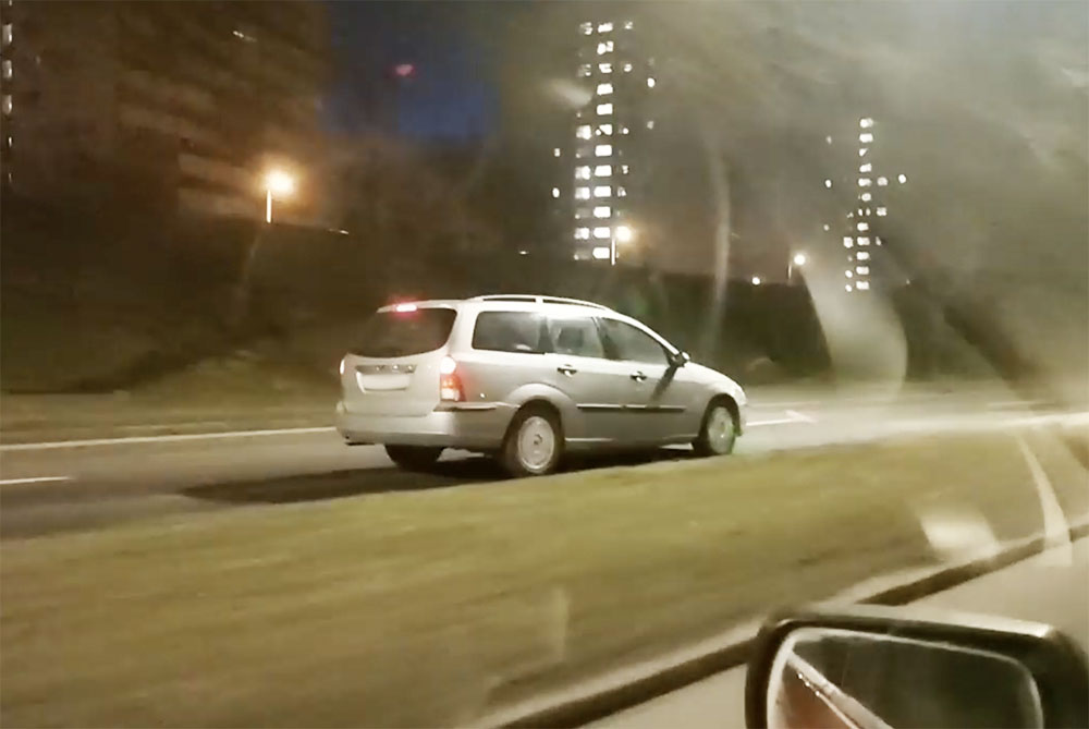 A forgalommal szembe száguldott reggel egy autós Békásmegyeren