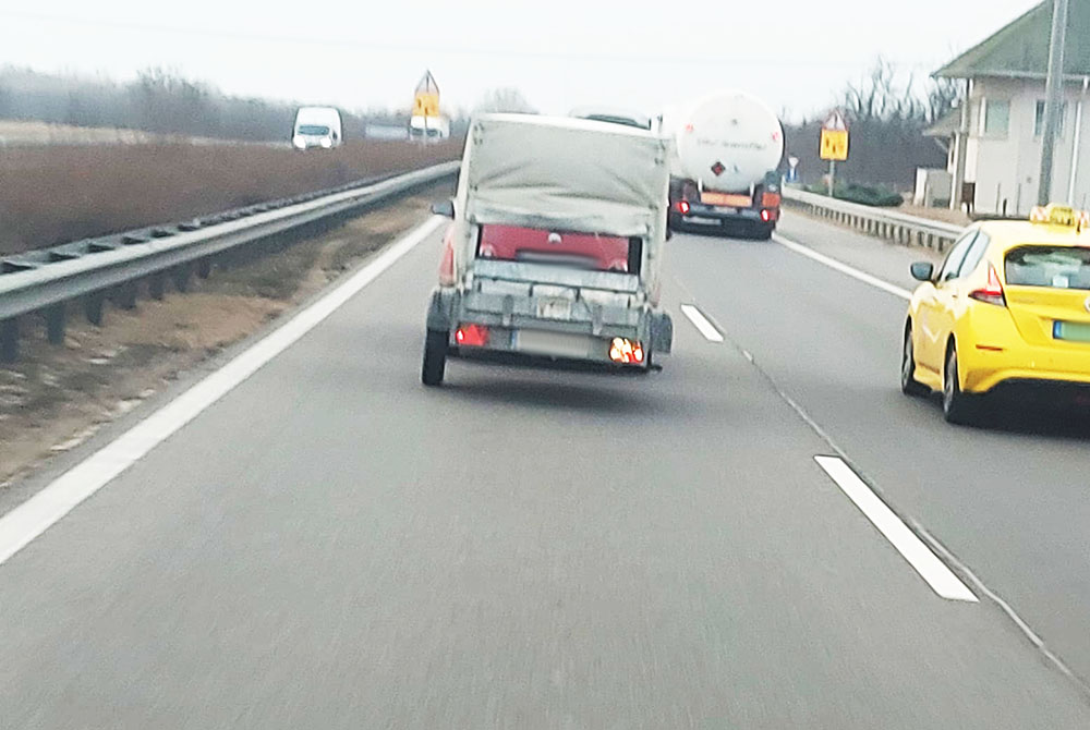 Ezt vették videóra az M5-ös autópályán ma reggel