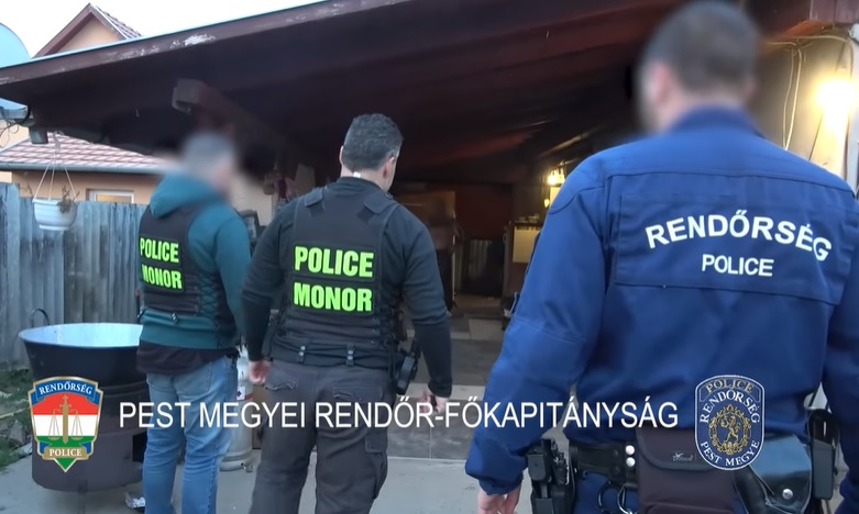 VIDEÓ: A monori rendőrök elfogták a katalizátortolvajt