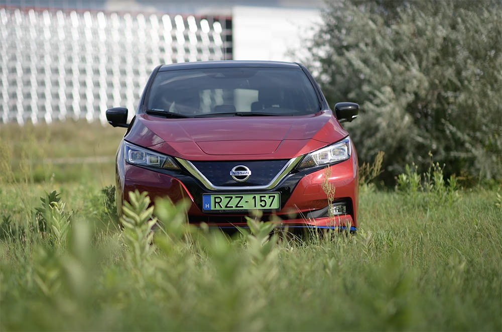 Hamarosan ömlenek az állami támogatású milliók az elektromos autókra