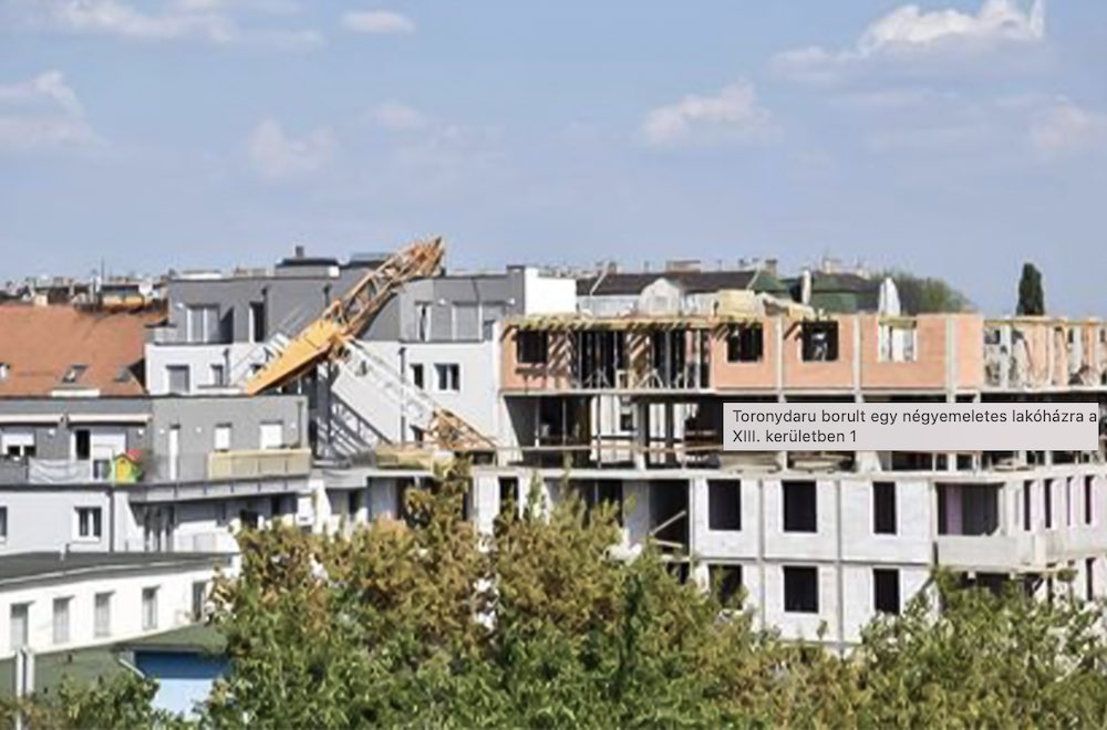 Toronydaru dőlt egy lakóházra Budapest XIII. kerületében