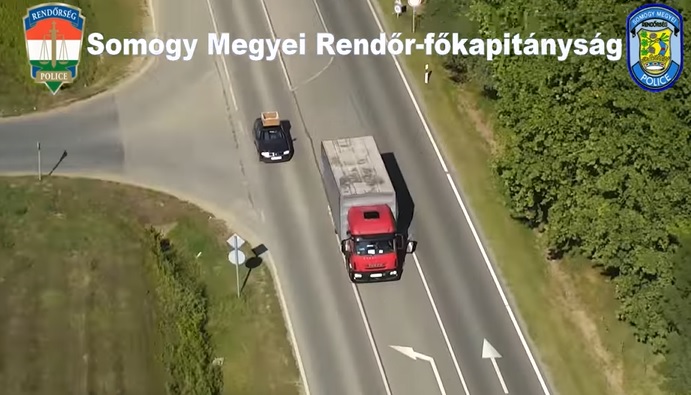 VIDEÓ: Drónnal a szabályszegők nyomában