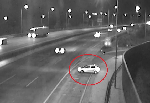 VIDEÓ: Annyi autós hajtott szembe a forgalommal az elmúlt hetekben, hogy a Magyar Közút még egy válogatást is tudott belőle csinálni