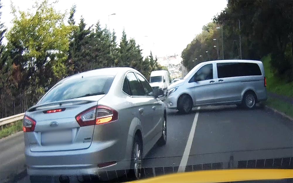 Nem hittük el, hogy ez tényleg megtörténik a Hegyalja úton