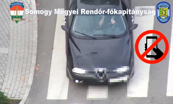 Vezetésközben mobilozás, biztonsági öv nélkül autózás – Drónnal szúrták ki a szabálytalankodókat a rendőrök