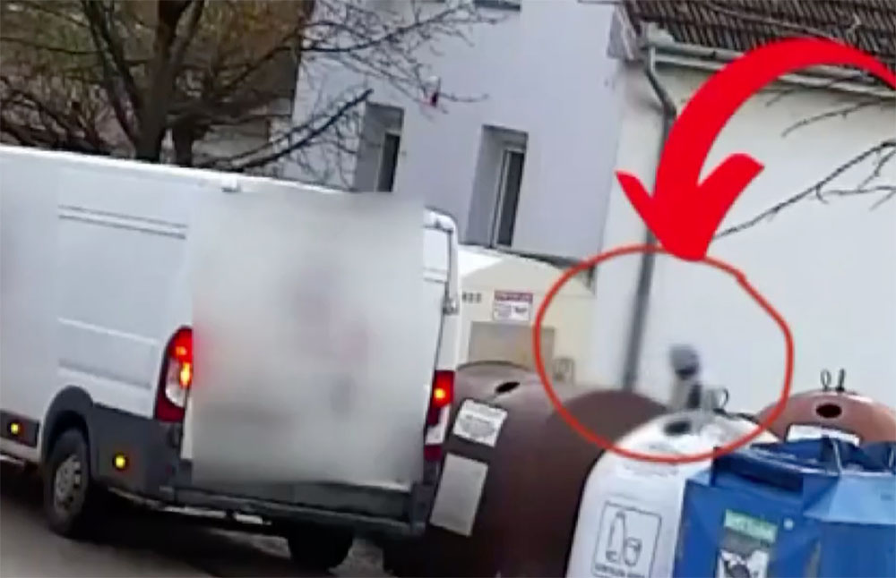 VIDEÓ: Szemetet, köztük a veszélyes hulladékot is percekig pakolták ki a szelektív gyűjtők mellé