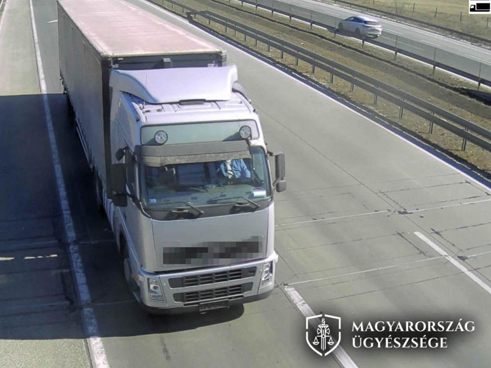 5 hónap alatt 2 millió forint útdíjat spórolt a trükkös fuvaros